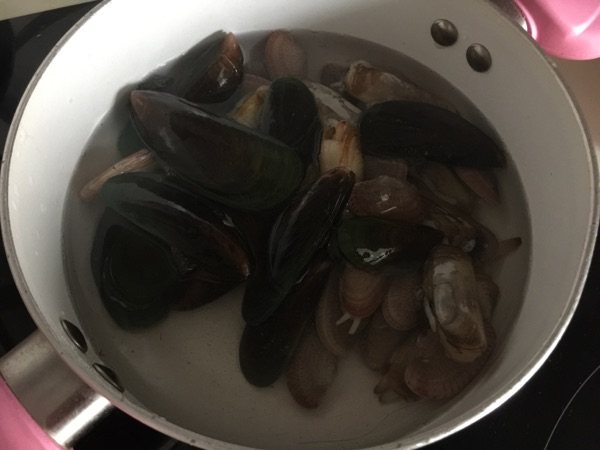 海鲜汤步骤2