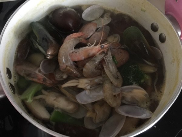 海鲜汤步骤8