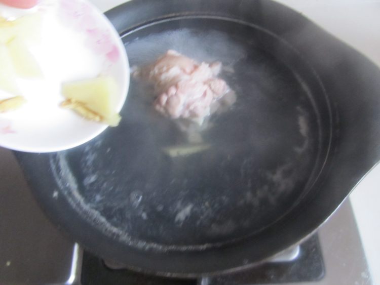 海带豆腐汤步骤4
