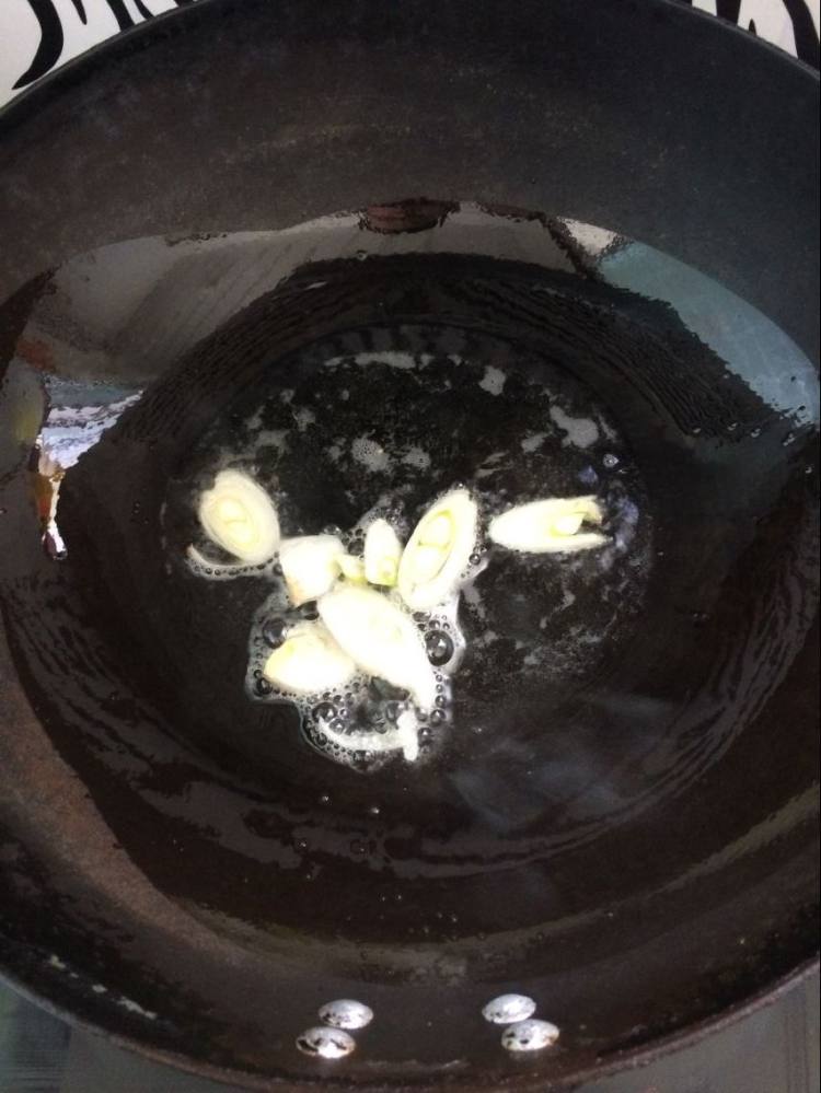 海鲜疙瘩汤步骤3