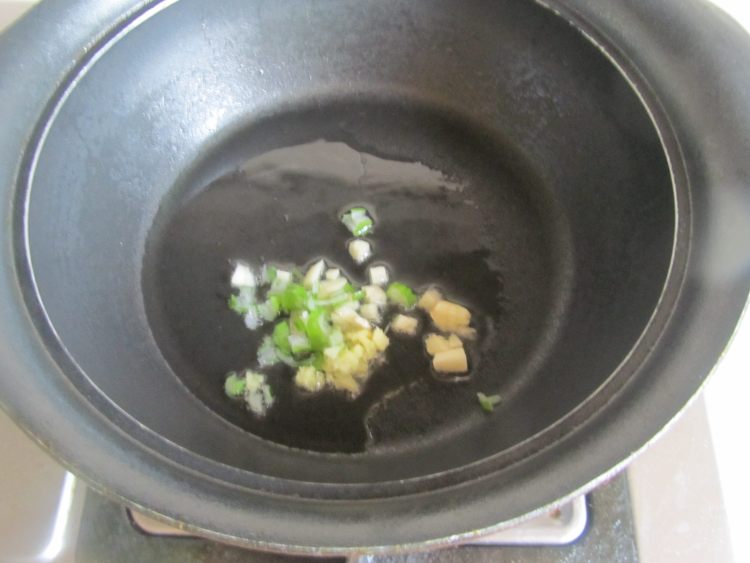豆腐豆苗肉片汤步骤3