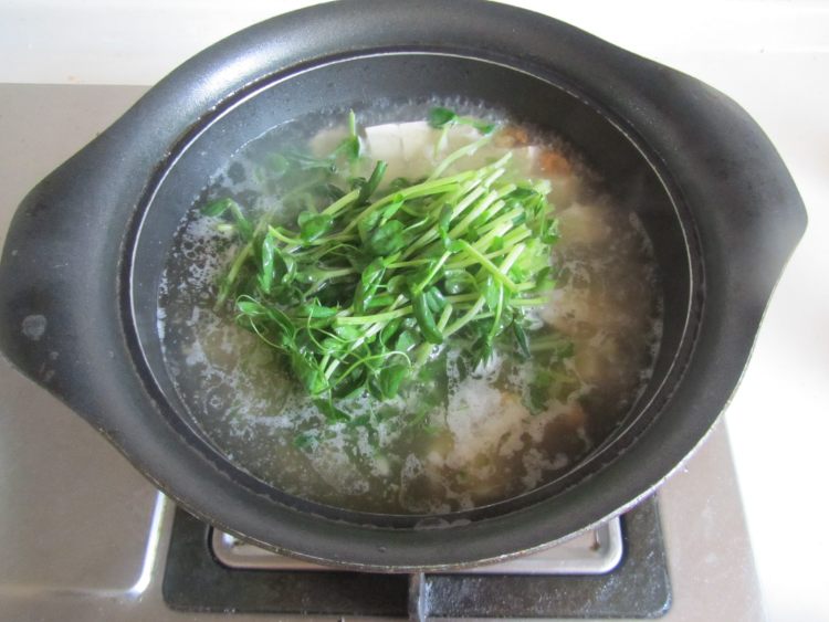 豆腐豆苗肉片汤步骤9