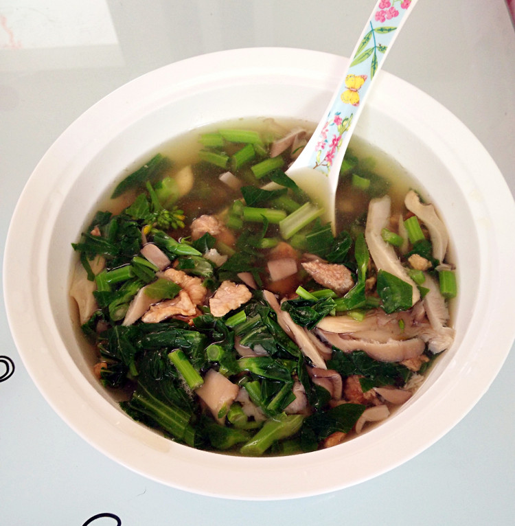 汆肉汤步骤8