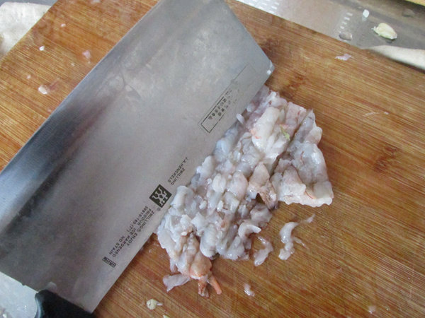 蔬菜汤汆虾肉丸步骤3