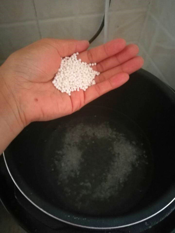 西米露煮水果木瓜步骤1