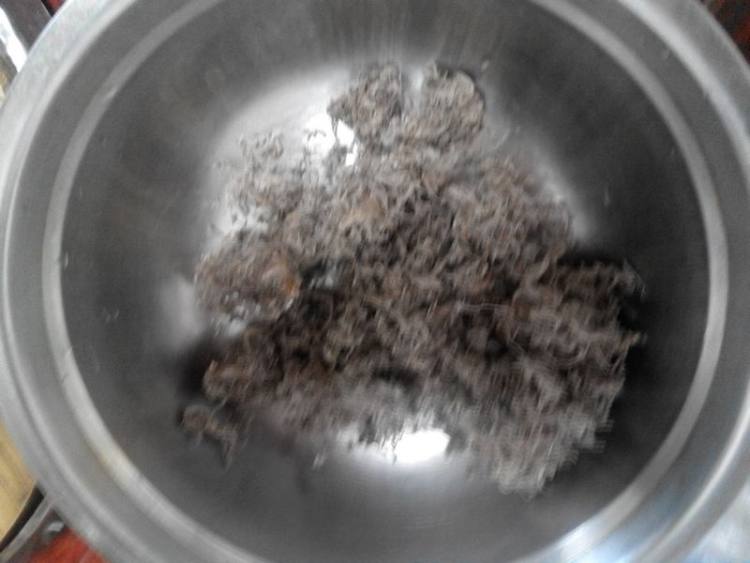 茵陈鲫鱼汤步骤1