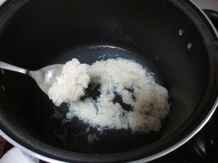 米酒煮小汤圆步骤1