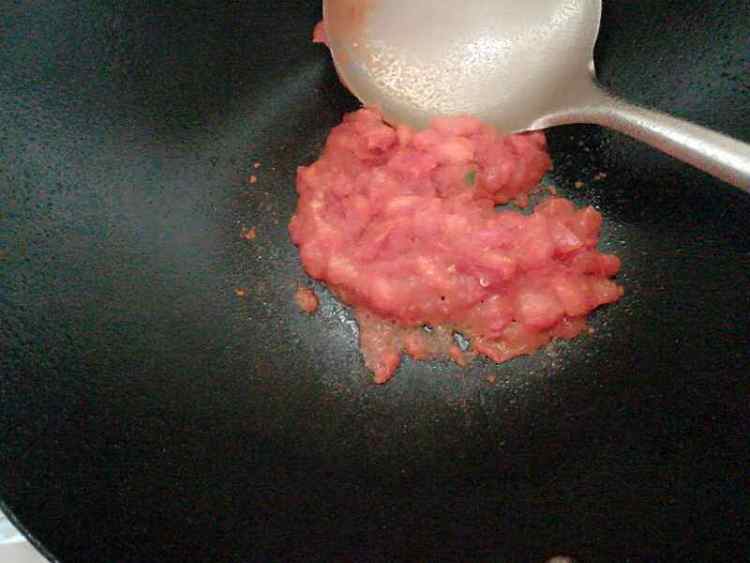 西红柿虾米蛋花汤步骤4