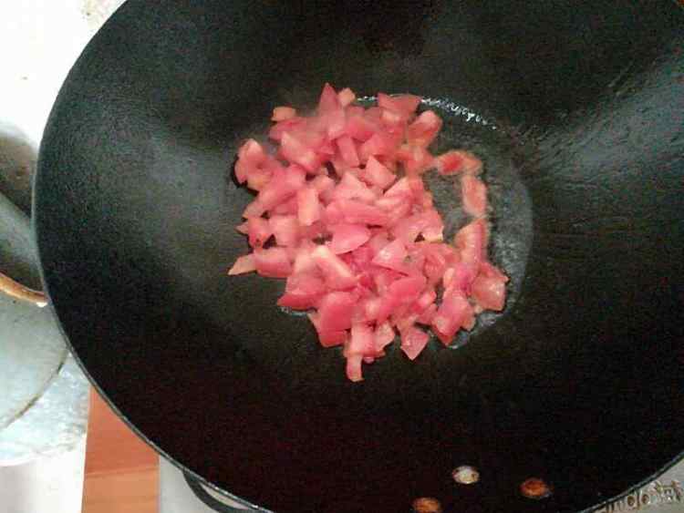 西红柿虾米蛋花汤步骤3