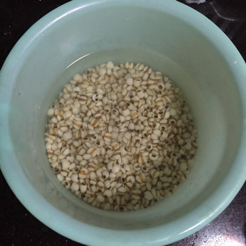 薏米骨头汤步骤1