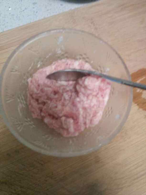 杏鲍菇肉丸汤步骤4