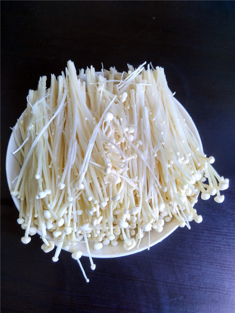 金针菇虾皮汤步骤2
