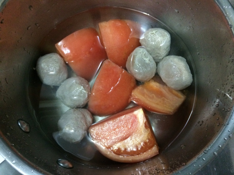 番茄煮牛肉丸步骤2