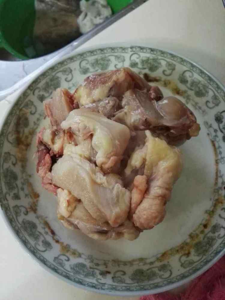 猴头菇菌鸡步骤1