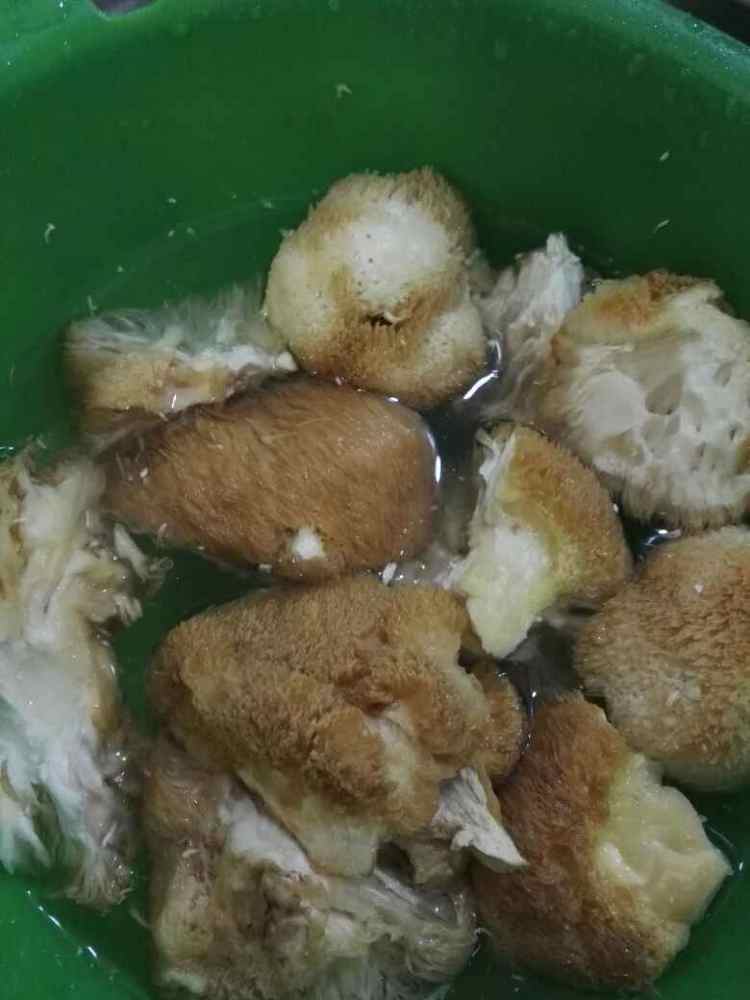 猴头菇菌鸡步骤5