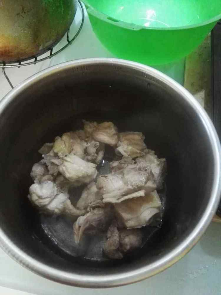 猴头菇菌鸡步骤3