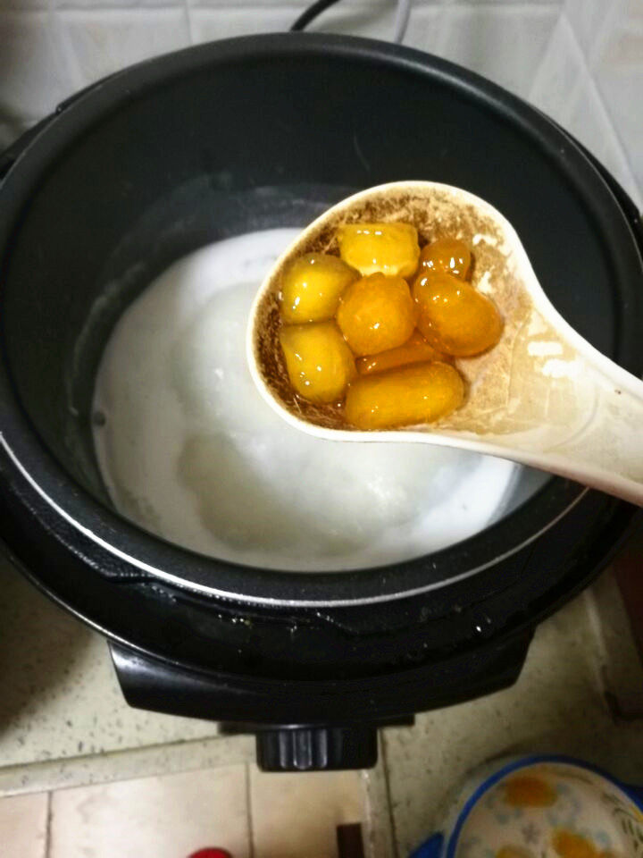 红薯芋圆甜酒冲鸡蛋步骤4