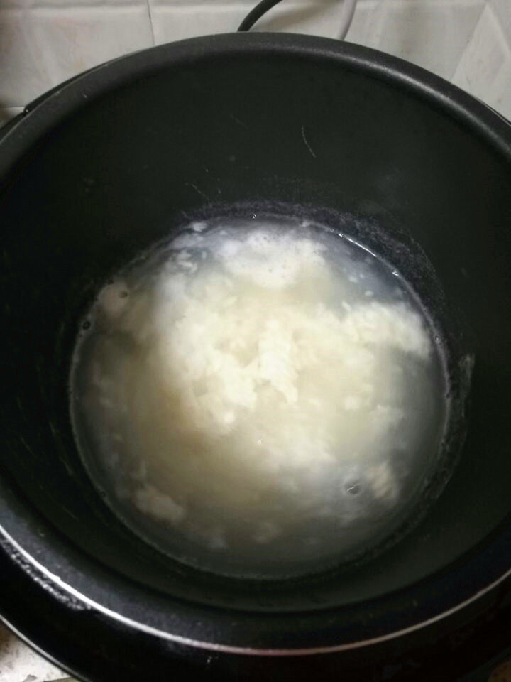 红薯芋圆甜酒冲鸡蛋步骤3
