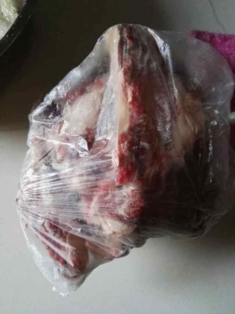 竹荪牛排步骤1