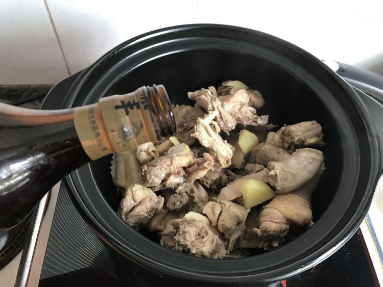 虫草花时蔬鸡汤#本味步骤3