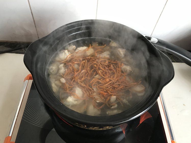 虫草花时蔬鸡汤#本味步骤4