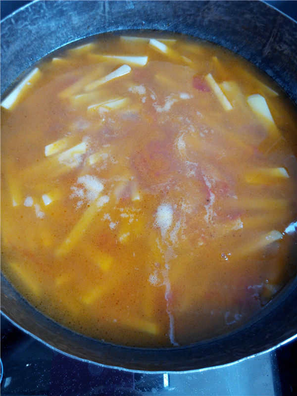 西红柿土豆牛肉汤步骤10