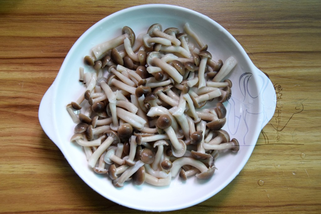 鲜味年糕汤步骤3