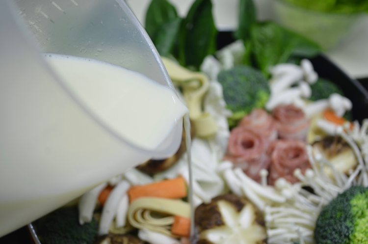 日式豆乳锅步骤7