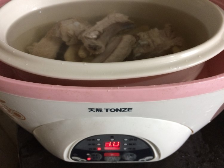 雪梨佛手瓜炖唐排步骤7