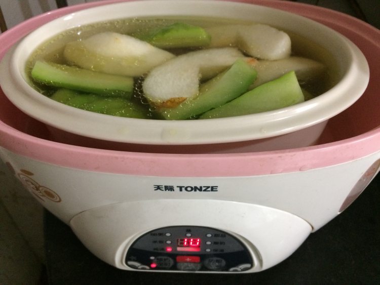 雪梨佛手瓜炖唐排步骤8