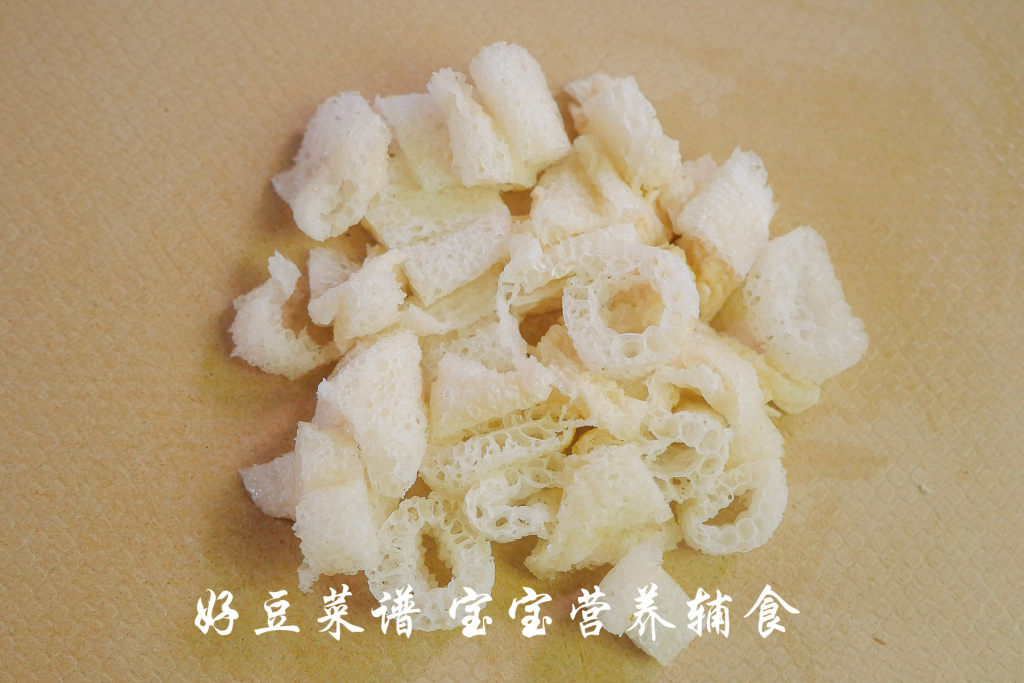 竹荪排骨汤步骤7