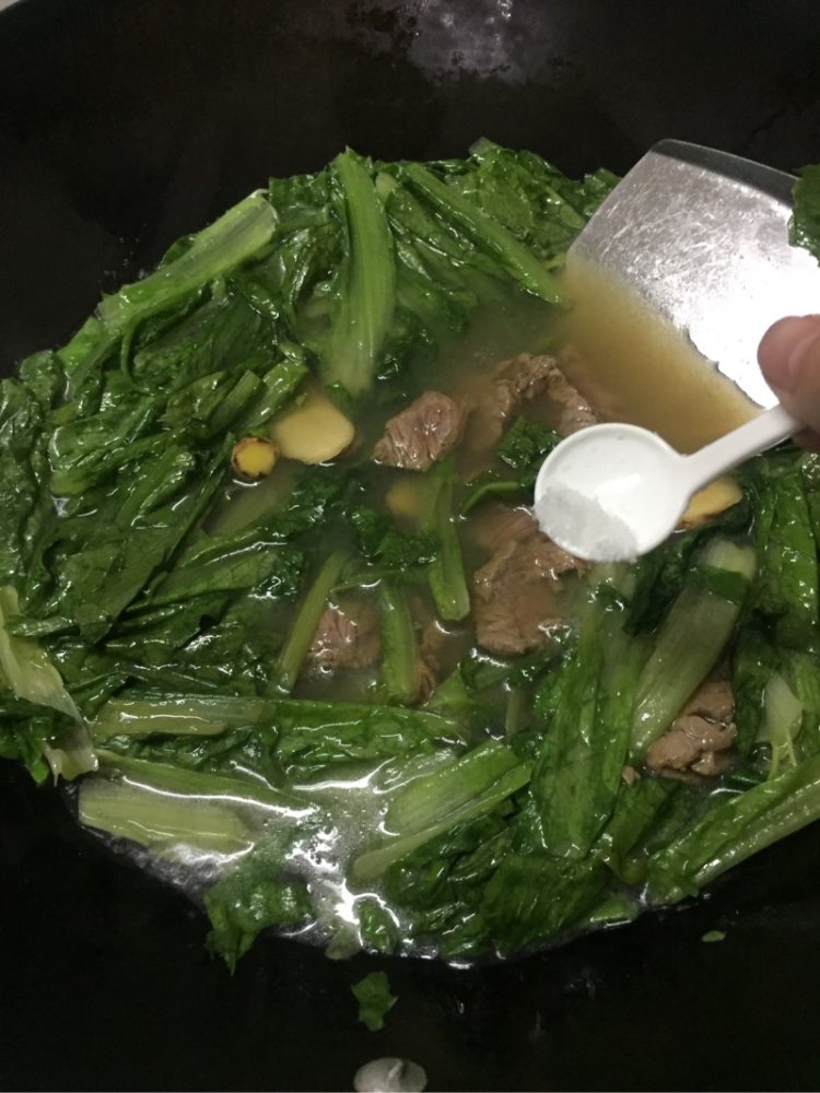 油麦菜牛肉汤步骤7