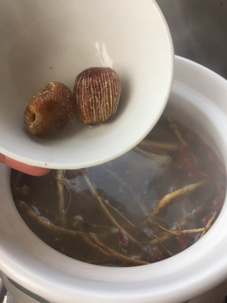五指毛桃煲鸡汤步骤11