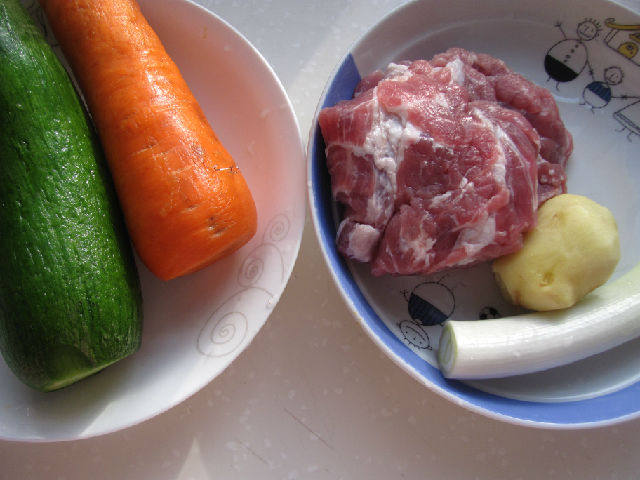 胡青萝卜羊肉汤步骤1