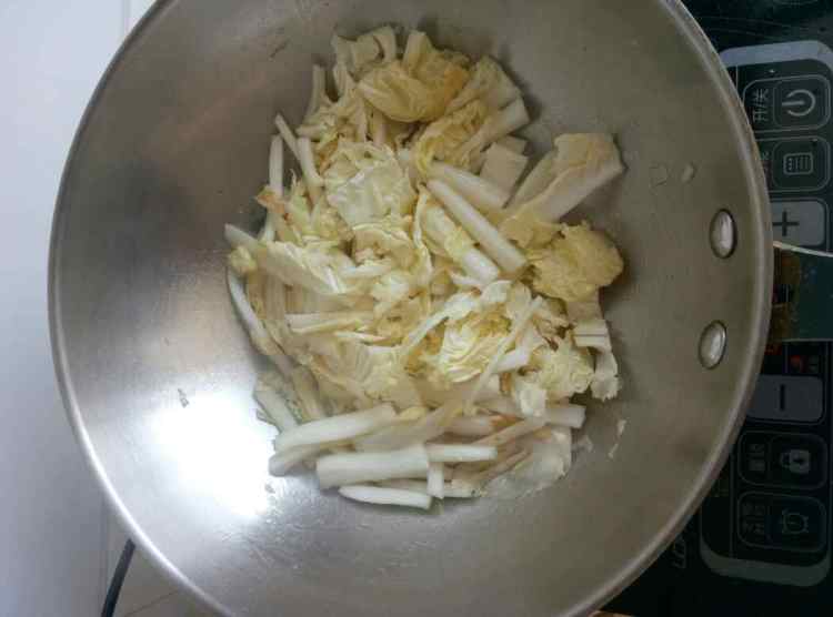 白菜炖土豆步骤4