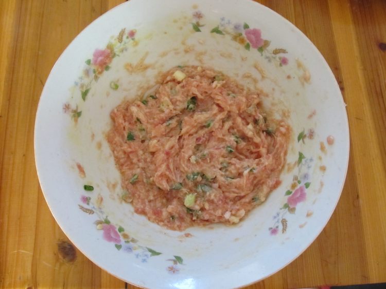 冬瓜肉丸汤步骤3