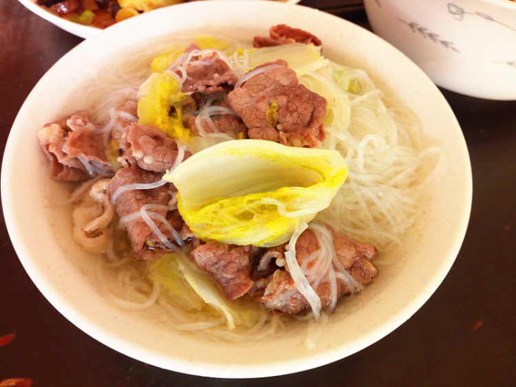 娃娃菜肥牛粉丝汤步骤8
