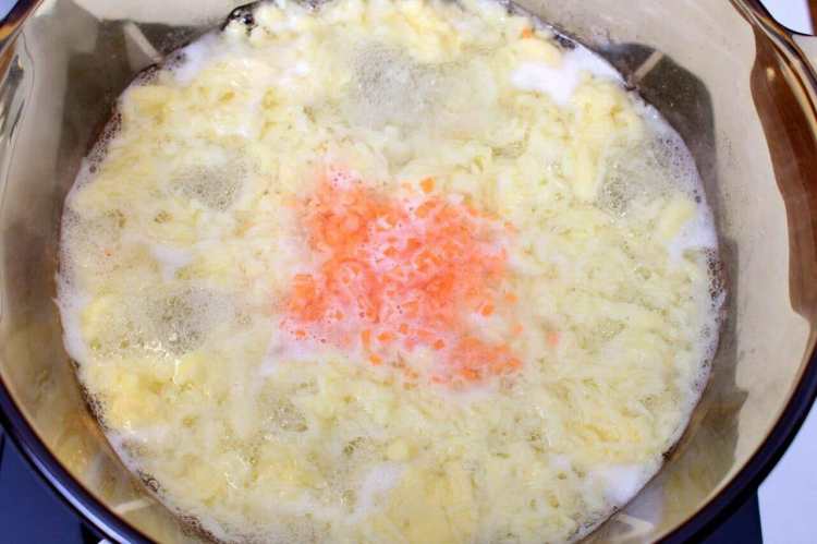 鸡蛋面线芙蓉汤步骤7