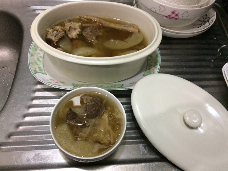 双雪川贝炖猪肺步骤7
