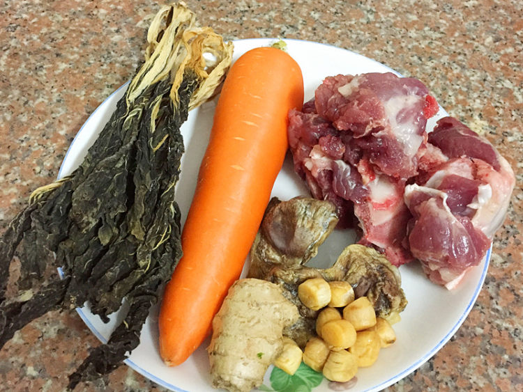 瑶柱陈肾煲菜干步骤1