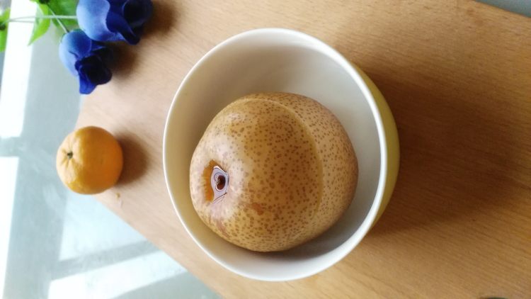 冰糖炖雪梨步骤7