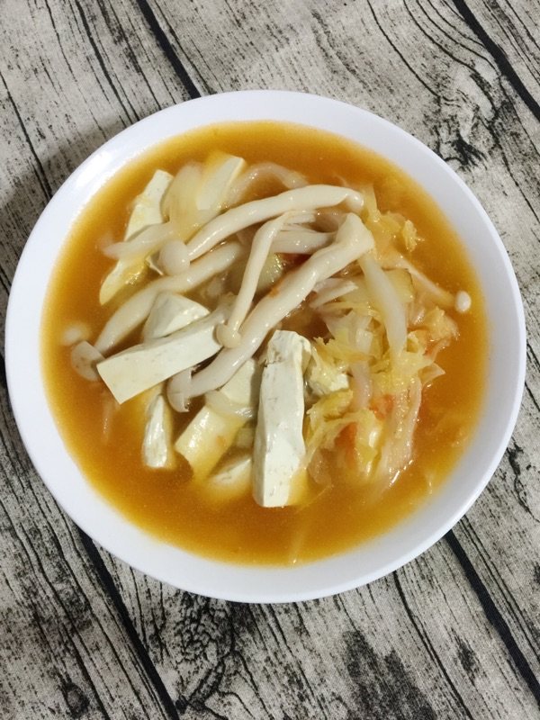 西红柿白菜豆腐汤步骤13