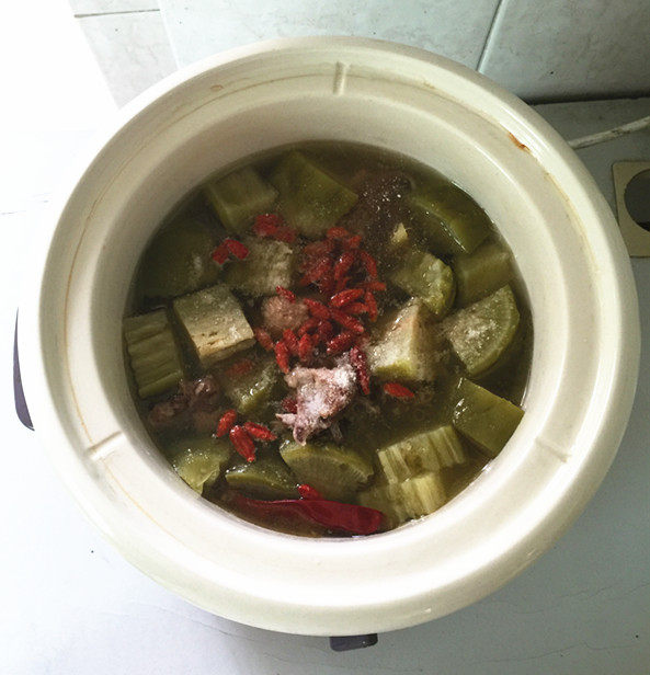 青萝卜煲老鸭汤步骤11