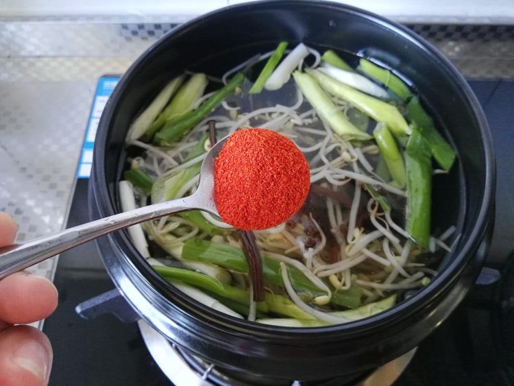 韩国辣牛肉汤步骤7