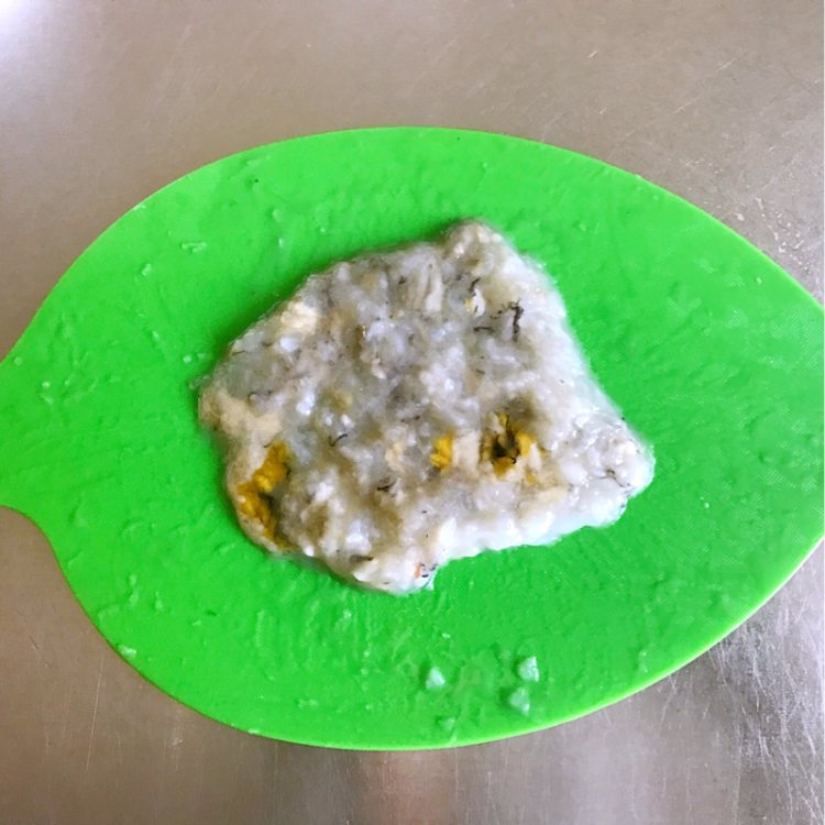 萝卜丝皮皮虾丸汤步骤2