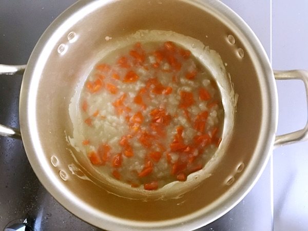 胡萝卜疙瘩汤步骤7