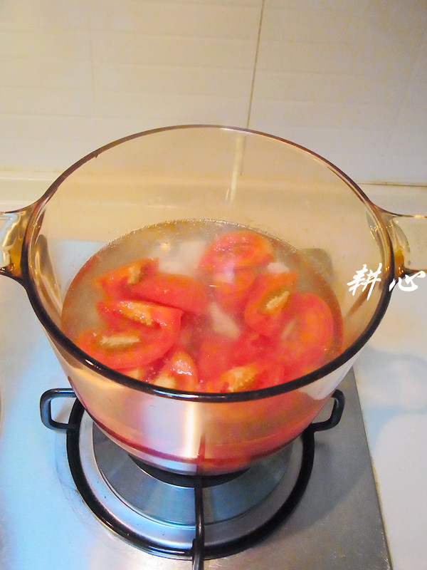 番茄鸡肉汤步骤6