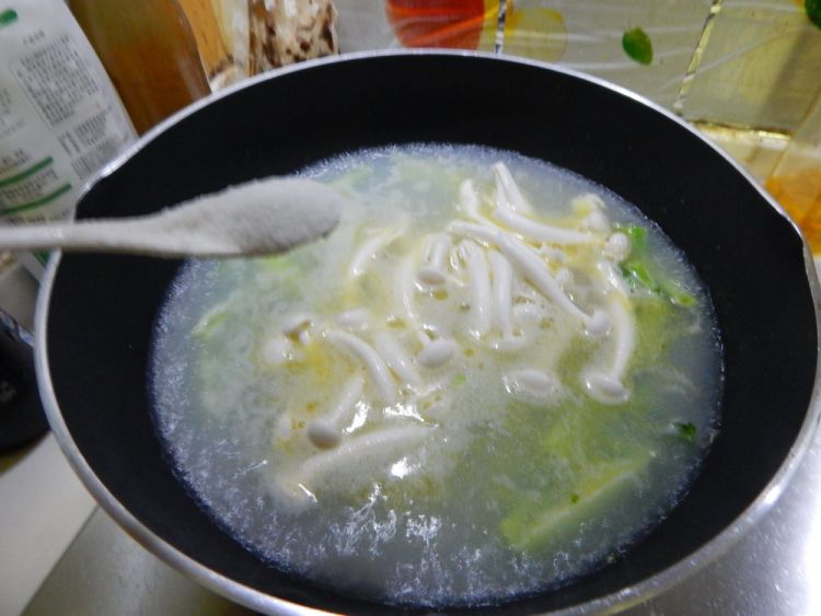 西兰花蘑菇奶汤步骤10