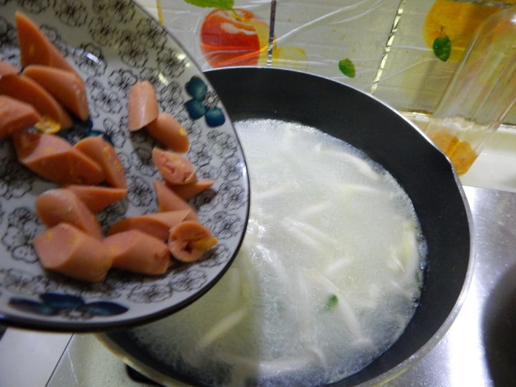 西兰花蘑菇奶汤步骤12