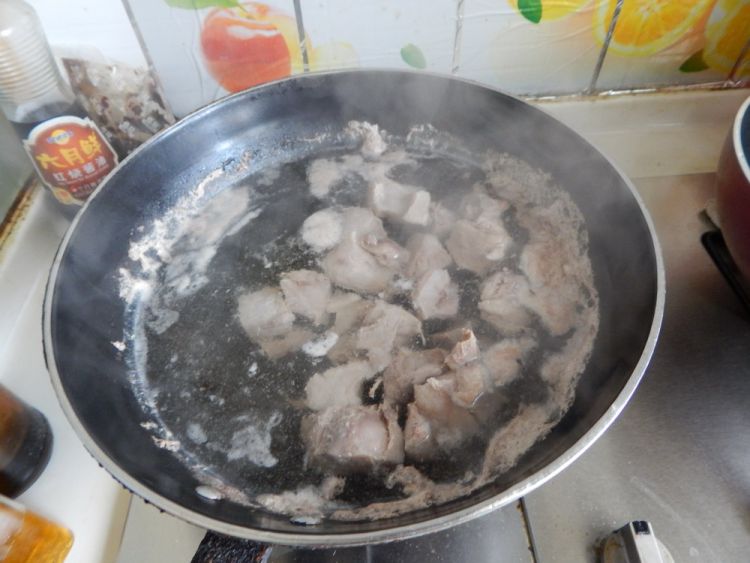 白萝卜炖牛肉步骤3